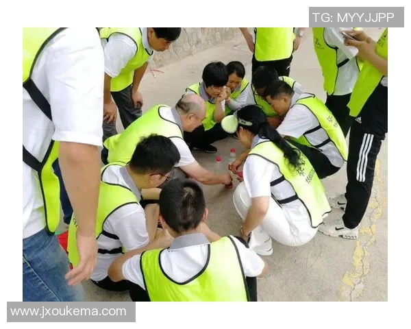 深圳排球队阵地战解析：战术布局与团队协作的深度剖析